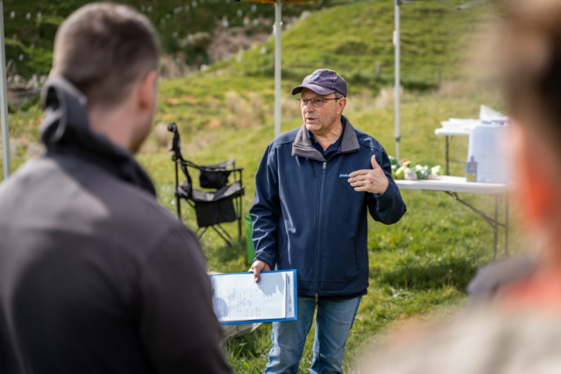 Nigel Clarke Harbour and Catchment Manager Porirua City Council