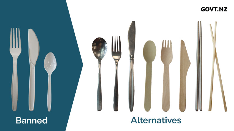 On the left is banned plastic cutlery. On the right are cutlery alternatives such as metal and wooden. Metal and wooden chopsticks can also be used as alternatives.