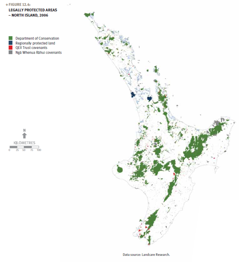 A map showing the legally protected areas in the North Island, New Zealand, as of 2006.